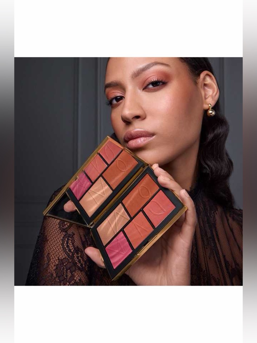 Multi-Shade Women’s Cheek Palette — Warm Pink & Peach